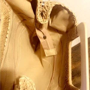 New light brown straw handbag